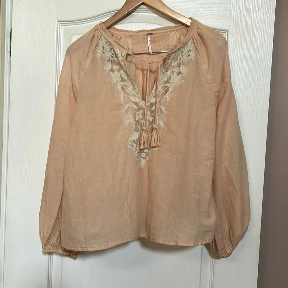 FREE PEOPLE Shimla Embroidered Semi-sheer Blouse Peach Boho Loose 100% Cotton